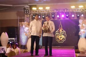 Gordon Heights punong barangay, pinarangalan sa 2026 Philippine Leaders Award